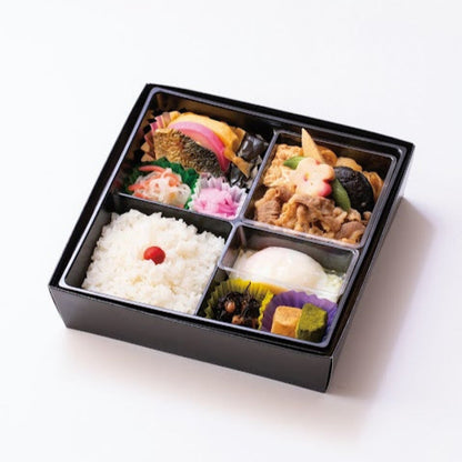 牛すき焼き御膳（パック）